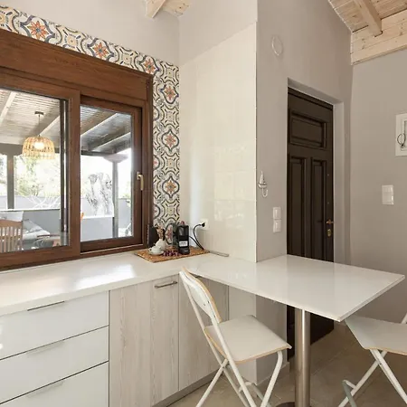 Blue & Indigo Turtles Apartments, #feelslikehome Apartmán Vourvourou